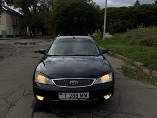 Ford Mondeo foto 2