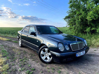 Mercedes E Класс