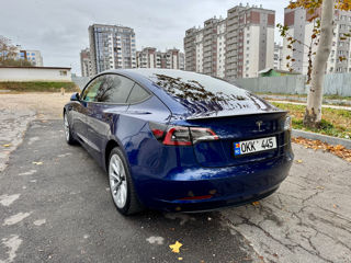 Tesla Model 3 foto 5