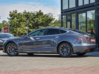 Tesla Model S foto 5