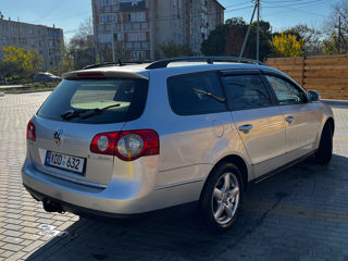 Volkswagen Passat foto 7