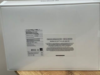 MacBook Air 13 8/256gb M2 sigilat foto 2