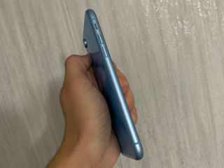 iPhone XR 64gb foto 4