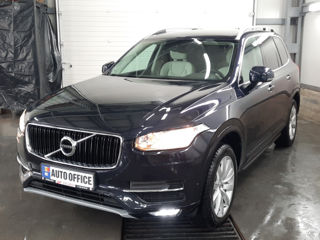 Volvo XC90 foto 1