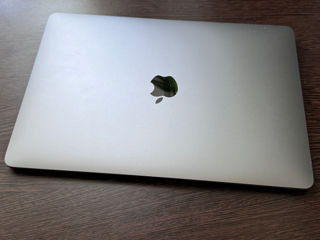 MacBook în stare perfecte , vind urgent