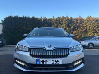 Skoda Superb foto 4