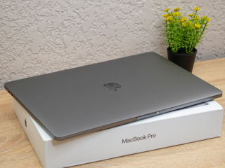 Macbook Pro 15 2019/ Core I9 9880H/ 32Gb Ram/ Radeon Pro 555X/ 512Gb SSD/ 15.4" Retina! foto 14