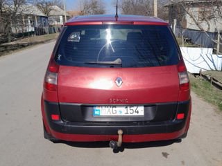 Renault Scenic foto 2