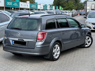 Opel Astra foto 3