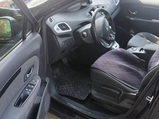 Renault Grand Scenic foto 1