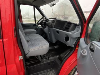 Ford Transit foto 6