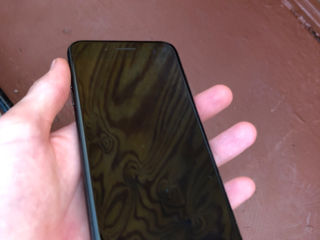 Vând sau schimb urgent iPhone 8 plus starea pe poze nimic schimbat tot original