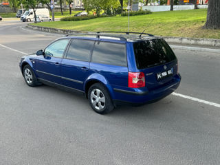 Volkswagen Passat foto 8