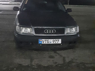 Audi 100 foto 2