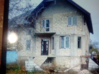 Se vinde casă in satul Maximovca lîngă Chișinău12km și Vadului Voda 8km foto 1