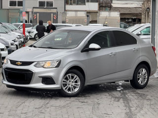 Chevrolet Aveo foto 3