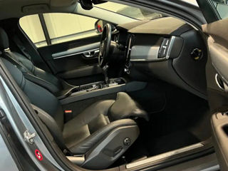 Volvo S90 foto 4