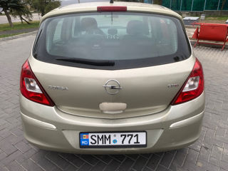 Opel Corsa foto 5