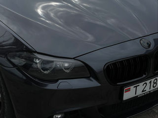 BMW 5 Series foto 4