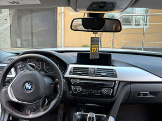 BMW 3 Series foto 7