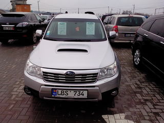 Subaru Forester foto 2