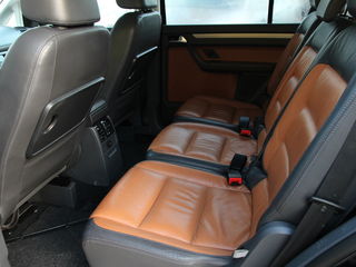 Volkswagen Touran foto 6