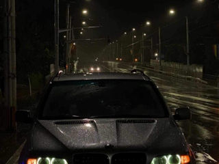 BMW X5 foto 2