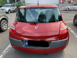 Renault Megane foto 8