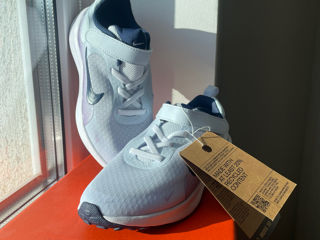 Nike Revolution 7 foto 1