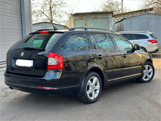 Skoda Octavia foto 4