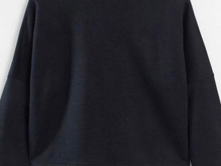 Top-uri Adidas, Nike, noi, pret intre 399-449 lei foto 4