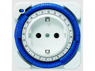 THEBEN Timer 26 - Prise analogique programmable  La minuterie du Rospegetable Theben-Timer 26 lectr