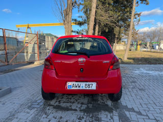 Toyota Yaris foto 4