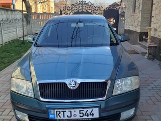 Skoda Octavia foto 1