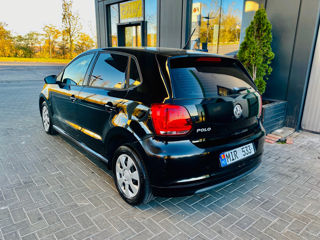 Volkswagen Polo foto 4