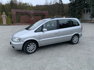 Opel Zafira foto 3