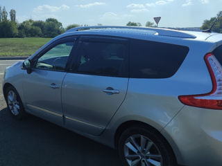 Renault Grand Scenic foto 4