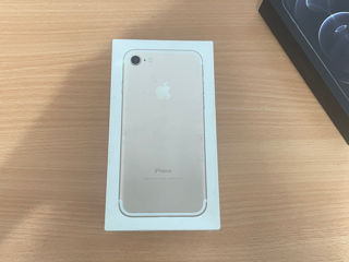 iPhone 7 gold