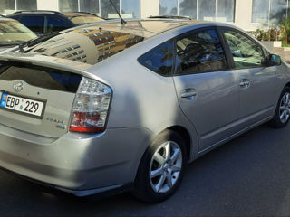 Toyota Prius foto 2