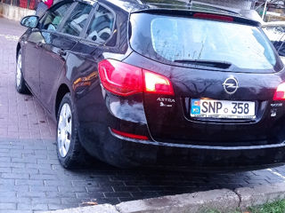 Opel Astra foto 6