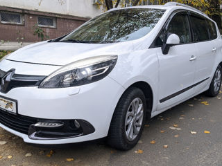 Renault Grand Scenic foto 4