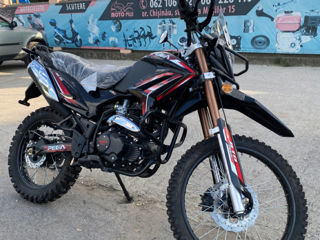 Viper 250 foto 9