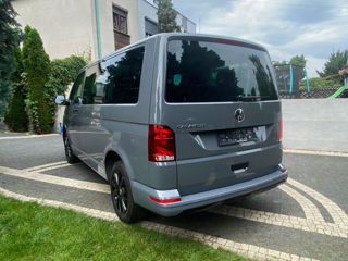 Volkswagen Caravelle foto 6