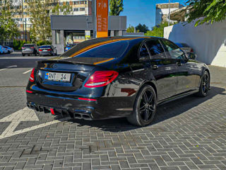 Mercedes E-Class foto 6