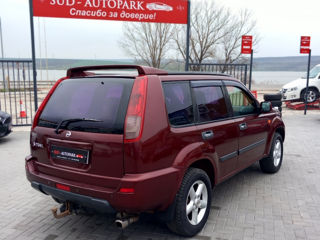 Nissan X-Trail foto 6