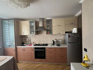 Ap. 2 cam., 50 м², 1/4 et.