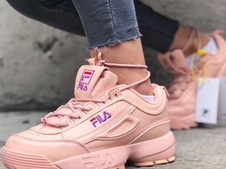 fila disruptor pret