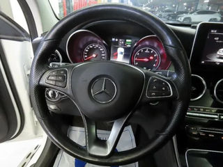 Mercedes GLC foto 6