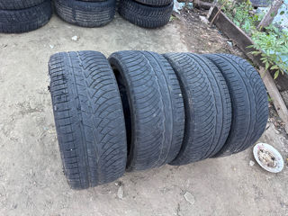 Vând scaturi 255/40 r19 iarnă foto 4