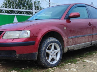 Volkswagen Passat foto 3